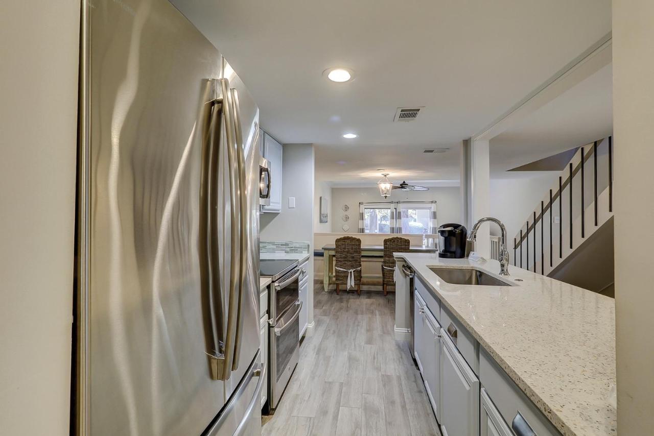 Luxury Updated New Kitchen New Floors, New Tvs, Bikes & Beach Gear Included Hilton Head Island Exterior photo